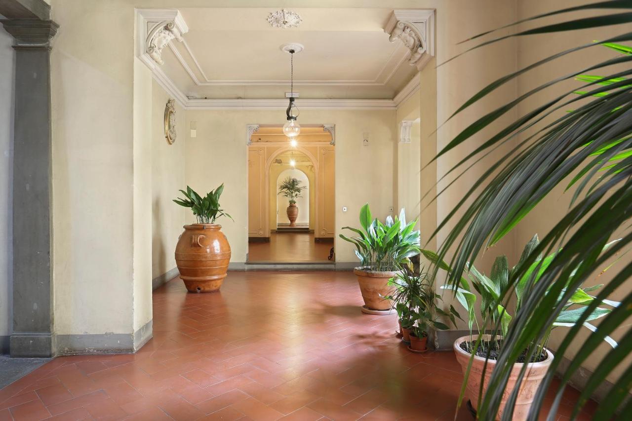 Apt. Melograno - Pauline Suites, Palazzo Borghese Florence Exterior photo